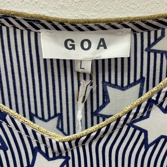 GOA size L blue white Stars and Stripe Swim Tunic good condition light fabric - Picture 2 of 14